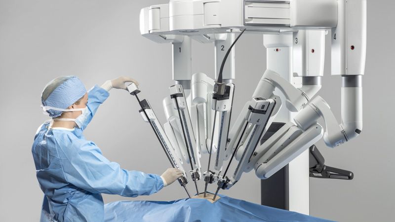 Robot chirurgiczny da Vinci
